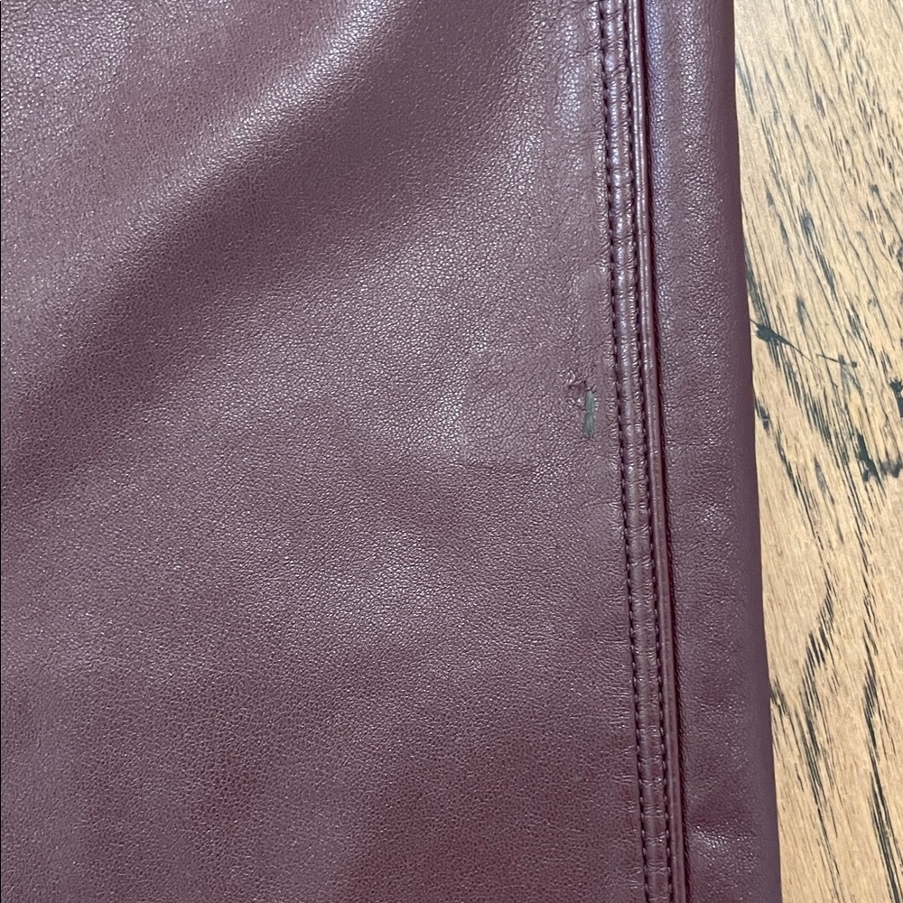 GOOD AMERICAN Red Faux Leather Pants, 10/30 - Picture 7 of 11